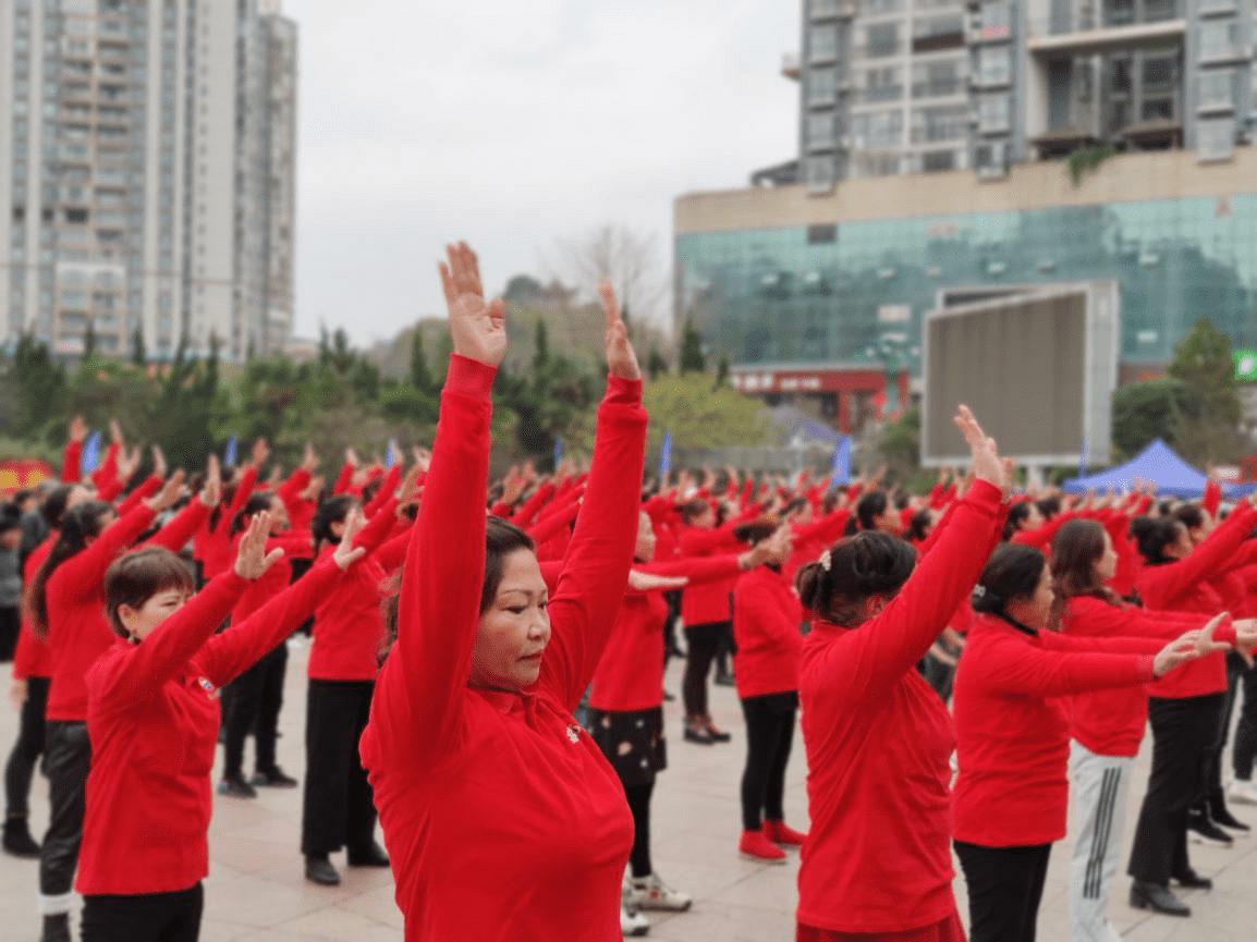 穿舞蹈服跳舞尿出来了怎么办,运动健康知识，科学锻炼，保持活力！